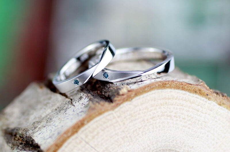 三角が重なったような手作り結婚指輪
