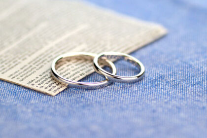 プラチナで完成したシンプルな手作り結婚指輪