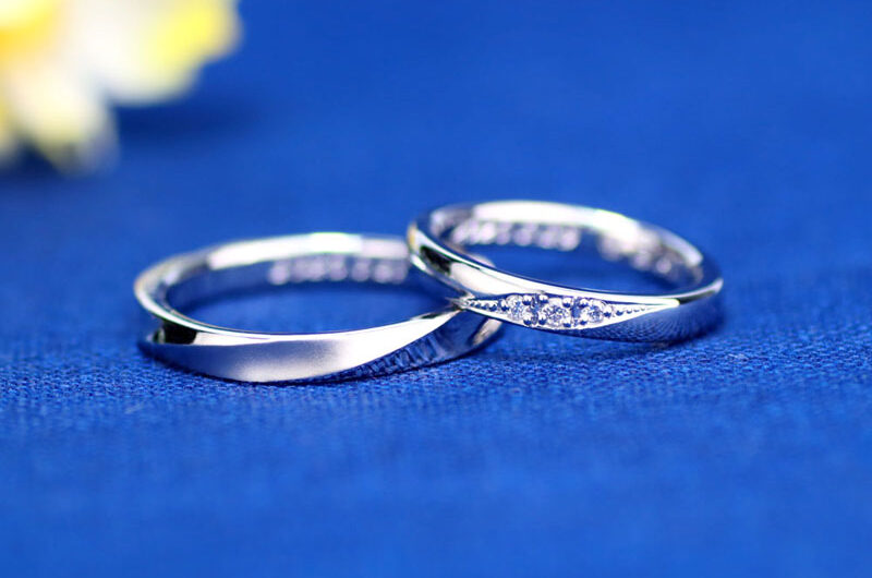 斜めダイヤの手作り結婚指輪