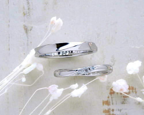 完成した手作り結婚指輪